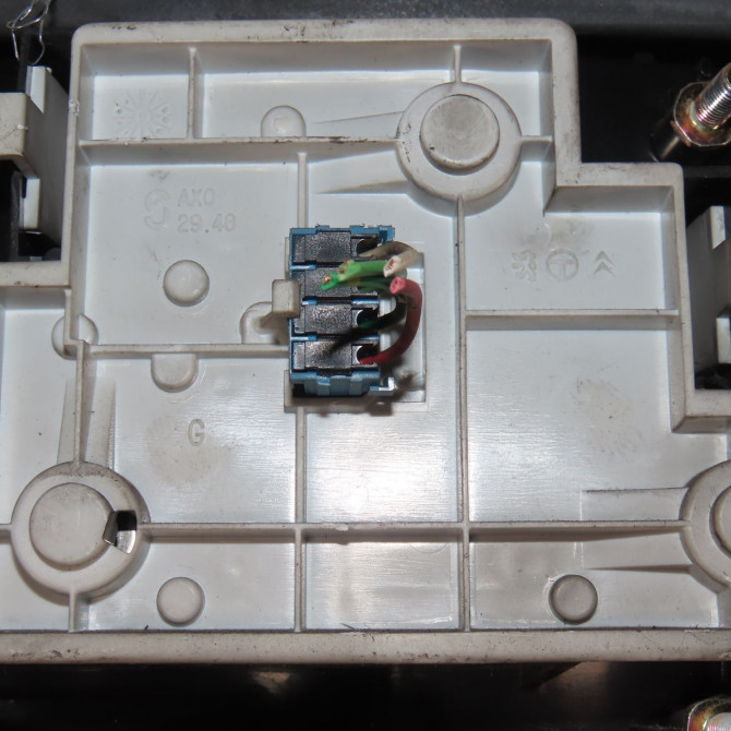 Feu arrière interieur gauche occasion  Citroën XANTIA Break (X1_, X2_) 2.0 hdi 109 (1999-2003)   6350K1  3