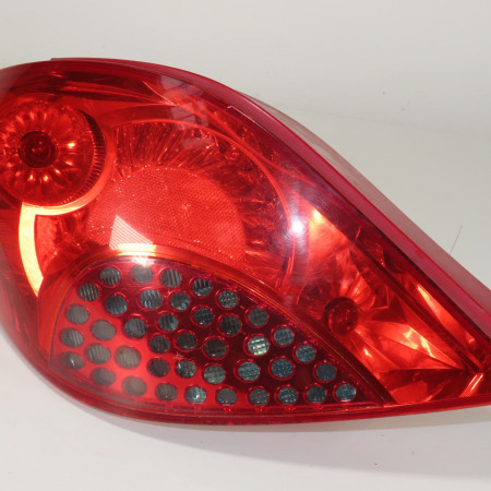 Feu arrière gauche occasion  Peugeot 207/207+ (WA_, WC_) 1.4 hdi (2006-2015) 5 portes   6350Y7 