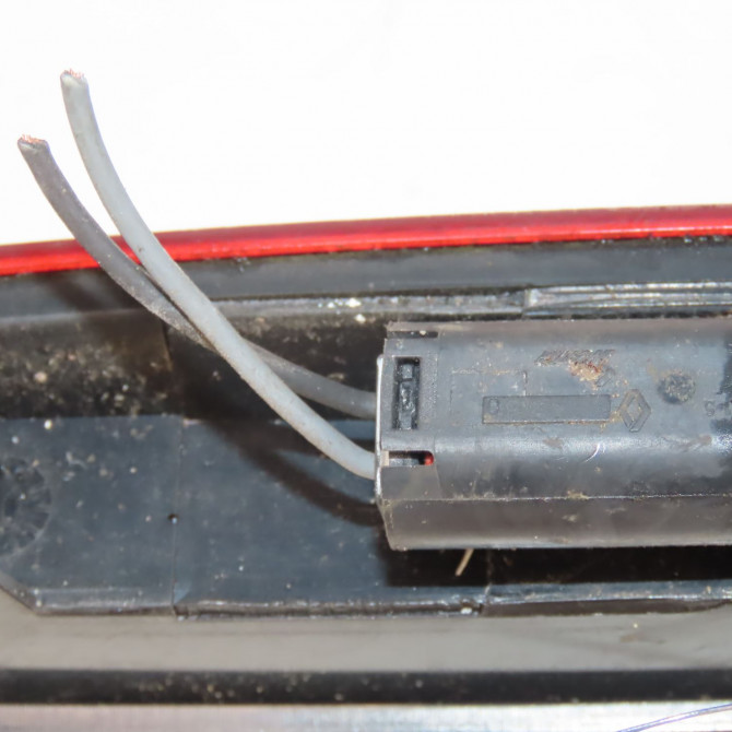 Feux stop supplementaire occasion  Renault CLIO III (BR0/1, CR0/1) 1.5 dci (2010-2014)   7700410753  4