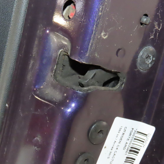 Porte arrière droite occasion  Citroën C4 CACTUS 1.6 bluehdi 100 (2014)   9801070080  5