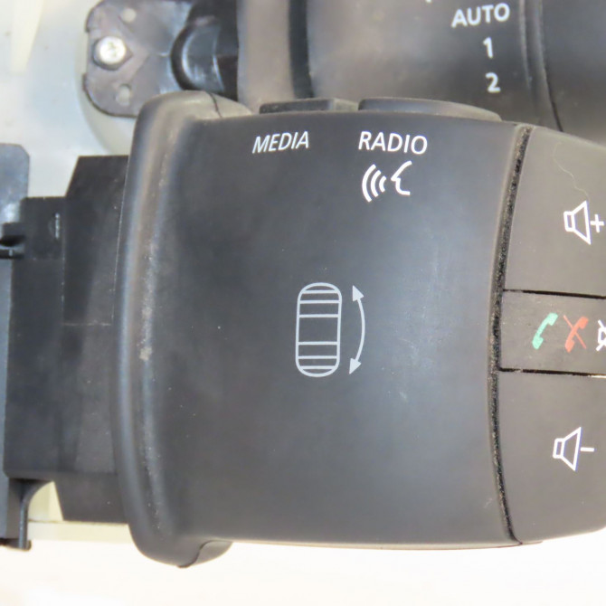 Bloc commodos occasion  Renault MASTER III Camionnette (FV) 2.3 dci 170 fwd (fv0l) (2015)   255671883R  5