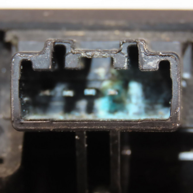 Serrure hayon occasion  Ford FIESTA VI (CB1, CCN) 1.6 tdci (2008-2012)   1761865  3