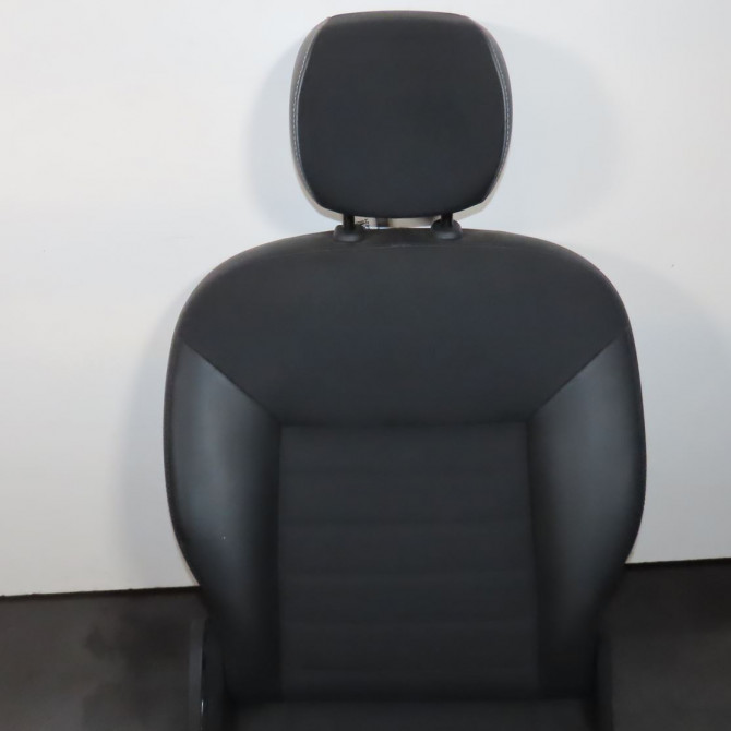 Siège arrière gauche occasion  Renault TWINGO II (CN0_) 1.5 dci 90 (2010)     4