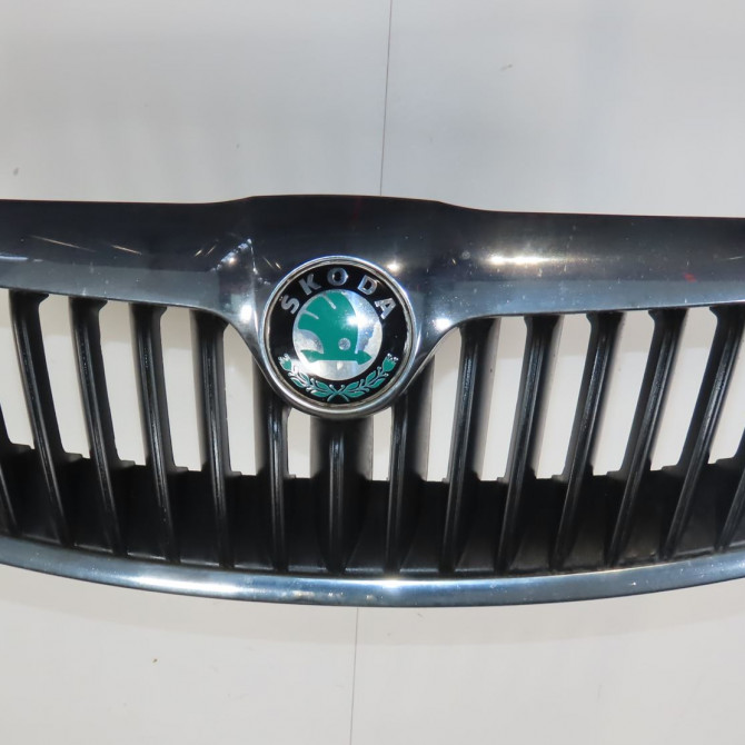 Calandre occasion  Skoda OCTAVIA II (1Z3) 1.6 tdi (2009-2013)   1Z0853668A9B9  1