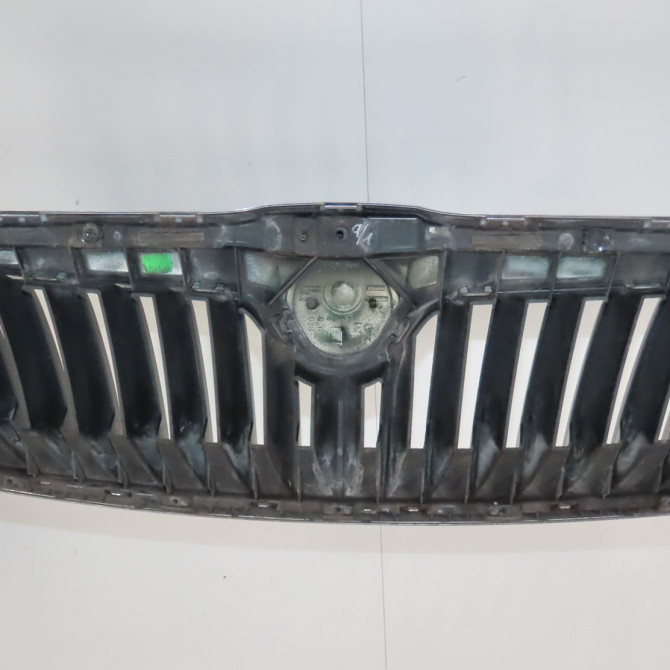 Calandre occasion  Skoda OCTAVIA II (1Z3) 1.6 tdi (2009-2013)   1Z0853668A9B9  3