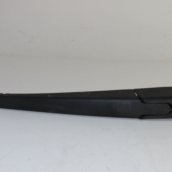 Bras essuie-glace arrière occasion  Peugeot 308 SW II (LC_, LJ_, LR_, LX_, L4_) 2.0 bluehdi 150 (2014-2021)   1609428380  1