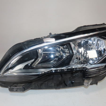 Phare gauche occasion  Peugeot 5008 II (MC_, MJ_, MR_, M4_) 1.5 bluehdi 130 (mcyhzj, mcyhzr, mcyhzx) (2018)   1686413280 