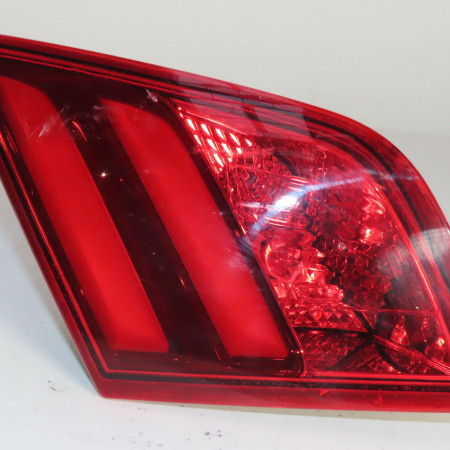 Feu arrière interieur gauche occasion  Peugeot 308 II (LB_, LP_, LW_, LH_, L3_) 1.2 thp 130 (2013-2021)   9677818380 