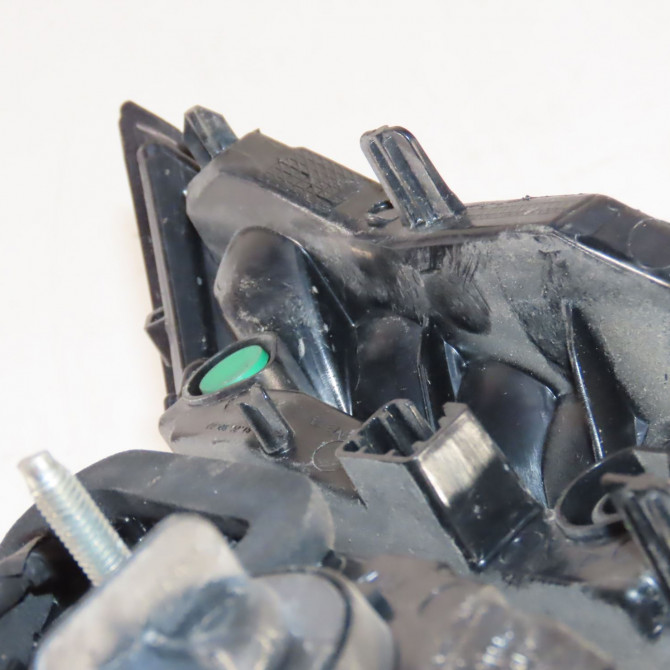 Feu arrière interieur gauche occasion  Peugeot 308 II (LB_, LP_, LW_, LH_, L3_) 1.6 hdi / bluehdi 115 (2013-2021) 5 portes   9677818380  5