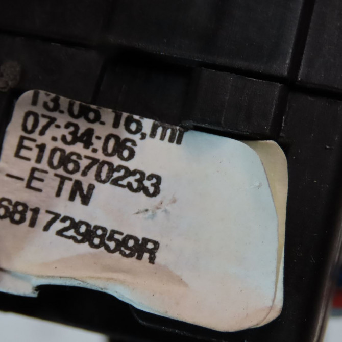 Commande eclairage occasion  Dacia SANDERO II 1.2 (2012)   681729859R  2