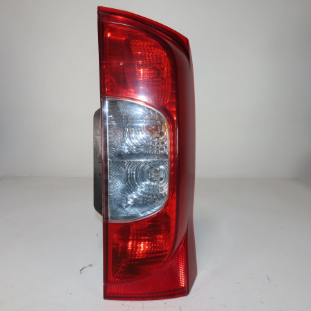 Feu arrière droit occasion  Peugeot BIPPER TEPEE 1.4 hdi (2008)   1624223980 