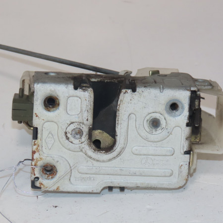 Serrure porte ard occasion  Renault CLIO II (BB_, CB_) 1.2 (bb0a, bb0f, bb10, bb1k, bb28, bb2d, bb2h, cb0a,... (1998-2010) 5 portes   8200350437 