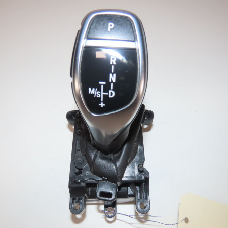 Pommeau levier vitesses occasion  Bmw 1 (F21) 125 i (2011-2019)   61317950384 