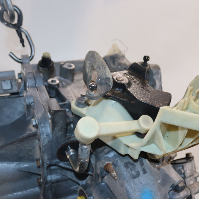 Boîte à vitesse mecanique occasion  Peugeot 207/207+ (WA_, WC_) 1.6 hdi (2006-2013) 5 portes   20DP27  6