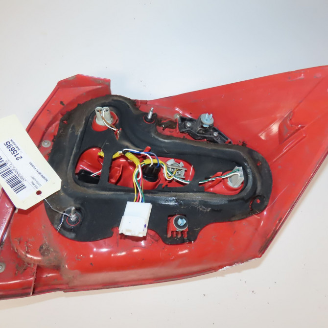 Feu arrière gauche occasion  Toyota AURIS (_E15_) 1.4 d-4d (nde150_) (2007-2012) 3 portes   8156102550  3