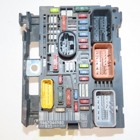 Boite a fusibles occasion  Citroën C4 PICASSO I Monospace (UD_) 1.6 hdi (2007-2013) 5 portes   9667044980 