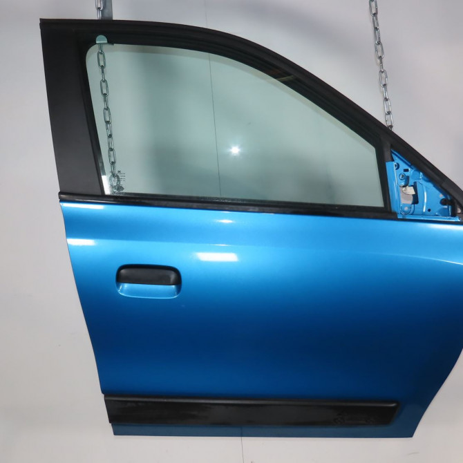 Porte avant droite occasion  Renault TWINGO III (BCM_, BCA_) 1.0 sce 70 (bcmb) (2015) 5 portes   801007212R  1