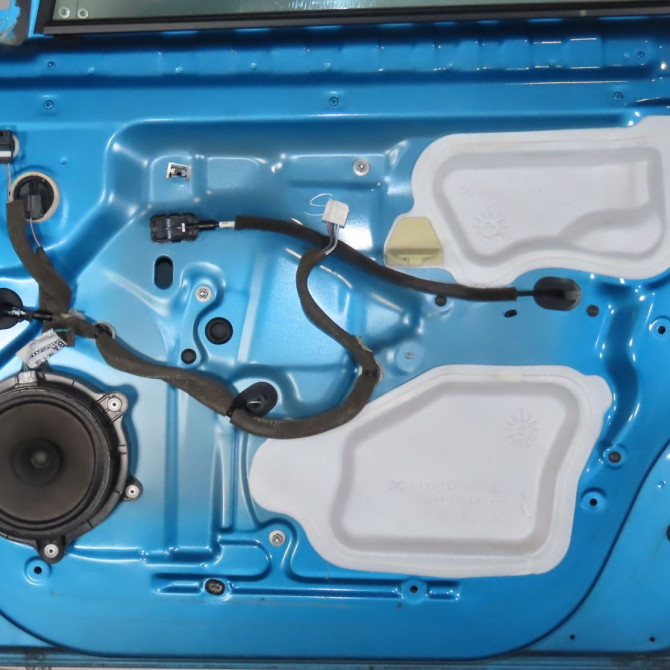 Porte avant droite occasion  Renault TWINGO III (BCM_, BCA_) 1.0 sce 70 (bcmb) (2015) 5 portes   801007212R  4