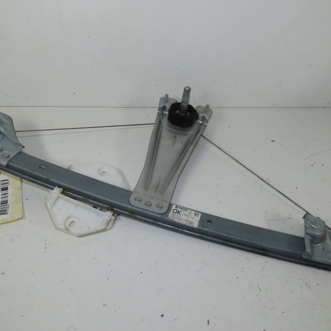 Mecanisme leve-glace arrière droit occasion  Dacia SANDERO II 1.5 dci (2012) 5 portes   827202131R  1