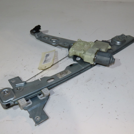 Mecanisme + moteur lève-glace avant droit occasion  Peugeot 5008 (0U_, 0E_) 1.6 hdi (2010-2017)   9682808880 