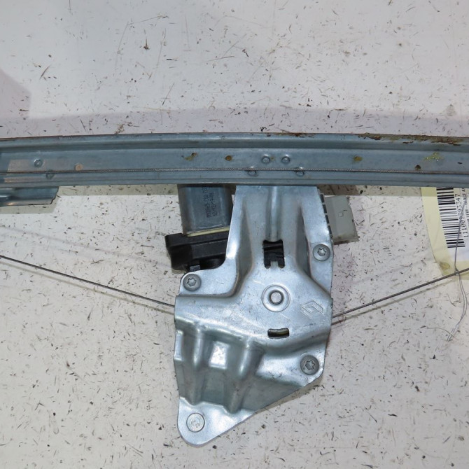 Mecanisme+moteur leve-glace avg occasion  Dacia SANDERO II 1.0 sce 75 (b8jc, b8jd) (2016)   807219302R  1