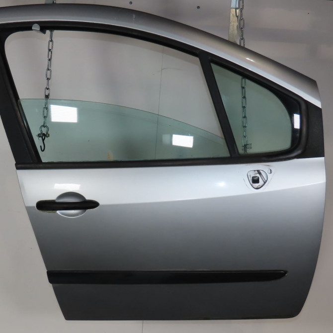 Porte avant droite occasion  Renault MODUS / GRAND MODUS (F/JP0_) 1.5 dci (fp0e, jp0e) (2004)   801003308R  1