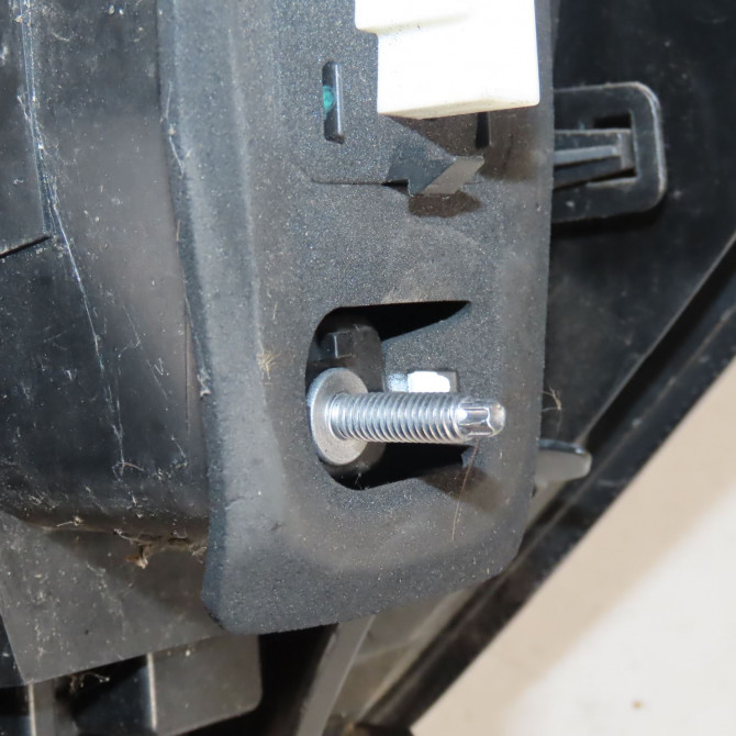 Feu arrière gauche occasion  Citroën C3 II (SC_) 1.6 hdi (2009-2016) 5 portes   6350KQ  4