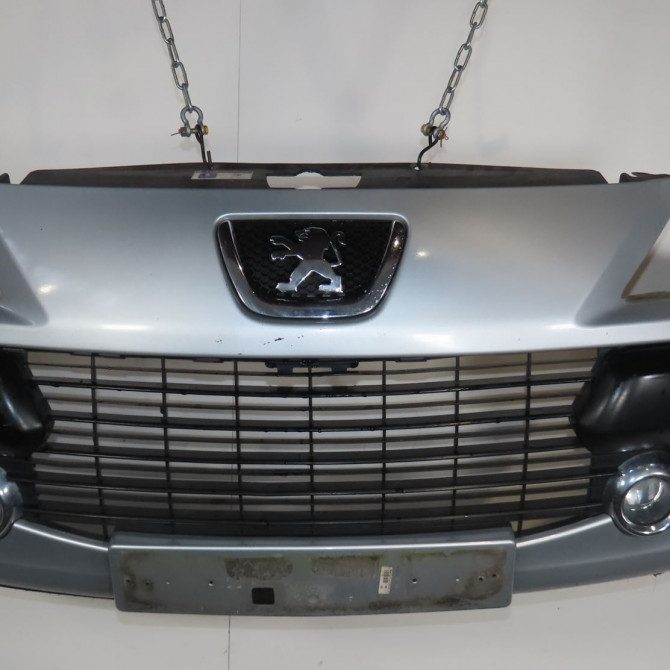 Pare-choc avant occasion  Peugeot 307 (3A/C) 1.6 hdi (2005-2009) 5 portes   7401CZ  1