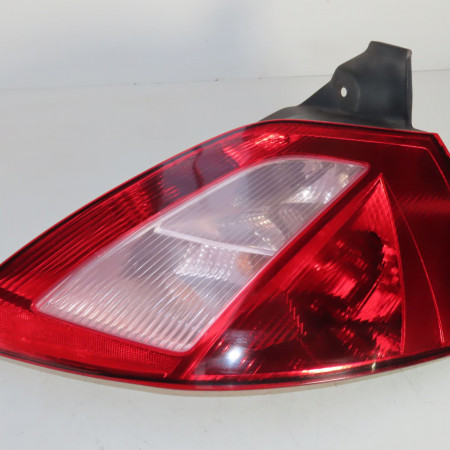 Feu arrière droit occasion  Renault MEGANE II (BM0/1_, CM0/1_) 1.5 dci (bm02, bm13, bm2a, cm02, cm13) (2003-2008)   8200073237 