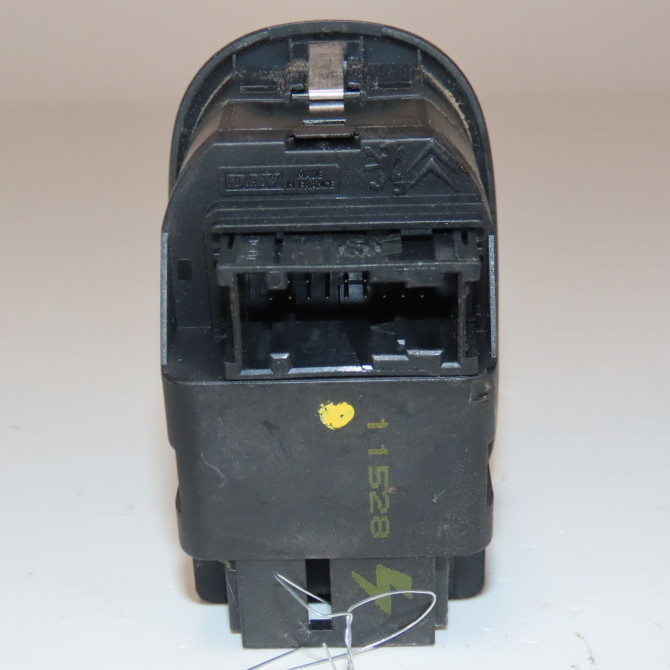 Commande lève-glace porte avant gauche occasion  Peugeot 306 3/5 portes (7A, 7C, N3, N5) 2.0 hdi 90 (1999-2002)   6552WL  2