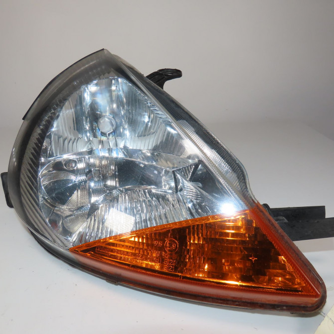 Phare droit occasion  Ford KA (RB_) 1.3 i (1996-2008)   1079423  1