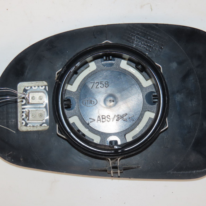 Glace  retroviseur exterieur droit occasion  Peugeot 406 Coupé (8C) 2.2 hdi (2000-2004) 2 portes   8151T3  2