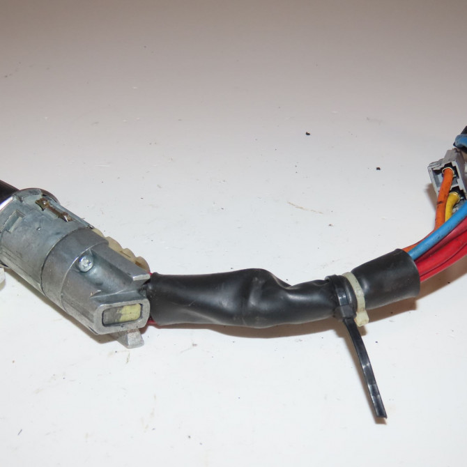 Antivol de direction occasion  Peugeot 306 3/5 portes (7A, 7C, N3, N5) 2.0 hdi 90 (1999-2002)   4162A0  2