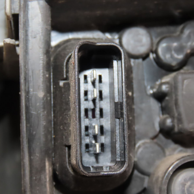 Feu arrière gauche occasion  Renault MEGANE III 3/5 portes (BZ0/1_, B3_) 1.5 dci (bz09, bz0d, bz1w, bz29, bz14) (2009) 5 portes   265550007R  5