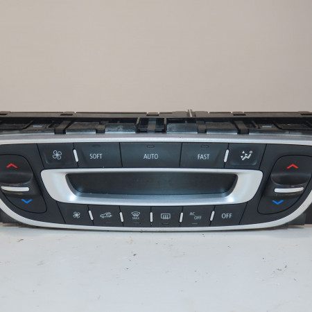 Commande de chauffage occasion  Renault MEGANE III 3/5 portes (BZ0/1_, B3_) 1.5 dci (bz09, bz0d, bz1w, bz29, bz14) (2009) 5 portes   275100007R 