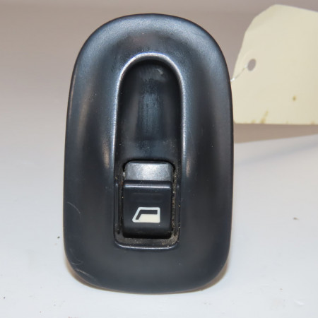 Commande lève-glace porte avant droite occasion  Peugeot 306 3/5 portes (7A, 7C, N3, N5) 2.0 hdi 90 (1999-2002)   6552XK 