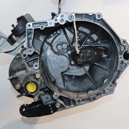 Boîte à vitesse mecanique occasion  Peugeot 208 II (UB_, UP_, UW_, UJ_) 1.2 puretech 100 (2019) 5 portes   20V250 