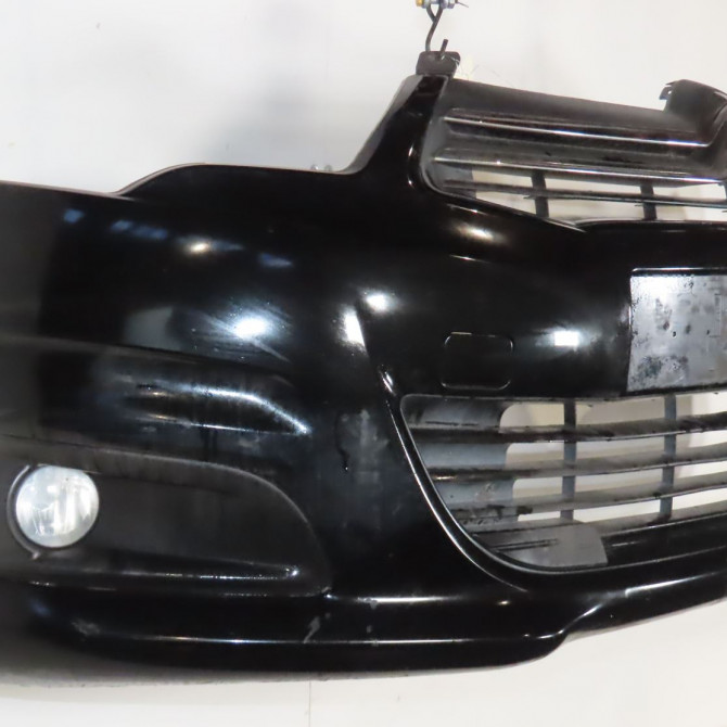 Pare-choc avant occasion  Citroën C4 II (NC_) 1.6 hdi 90 (2009) 5 portes   7401VN  2