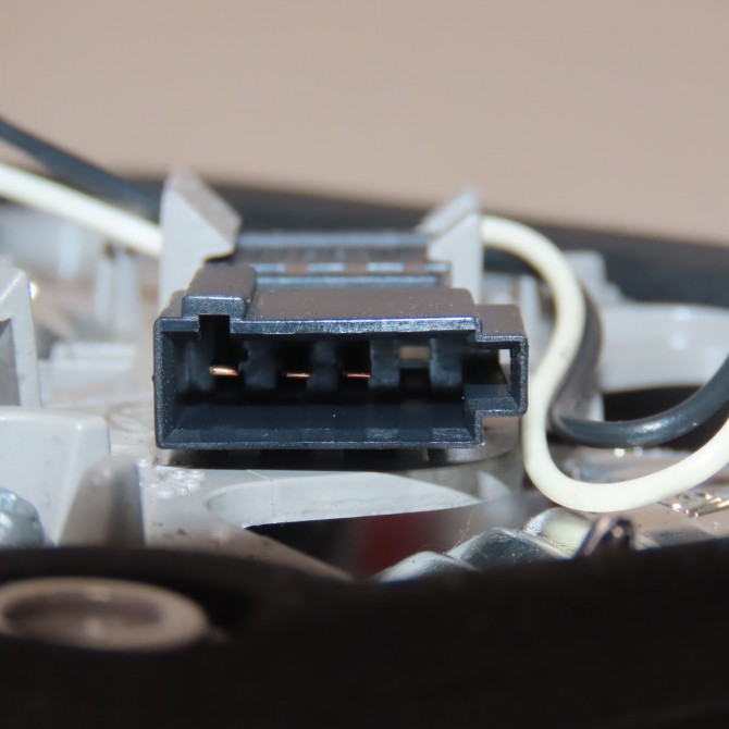 Feu arrière interieur gauche occasion  Opel ASTRA J Sports Tourer (P10) 1.6 cdti (35) (2013-2015)   13282246  4