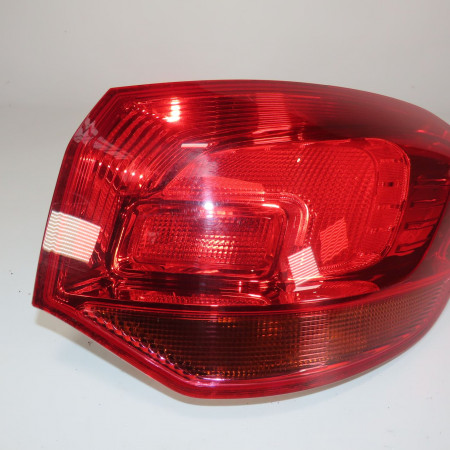 Feu arrière droit occasion  Opel ASTRA J Sports Tourer (P10) 1.6 cdti (35) (2013-2015)   13282243 