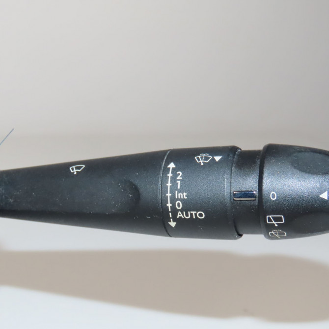 Bloc commodos occasion  Citroën C4 II (NC_) 1.6 hdi 90 (2009) 5 portes   96759252XT  3