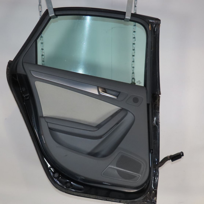 Porte arrière gauche occasion  Audi A4 B8 (8K2) 2.0 tdi (2007-2015)   8K5833051D  2