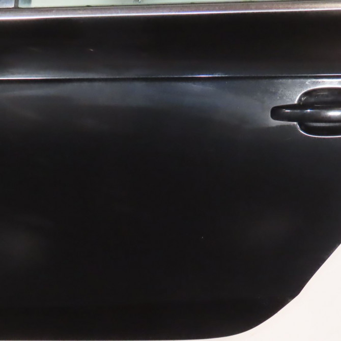 Porte arrière gauche occasion  Audi A4 B8 (8K2) 2.0 tdi (2007-2015)   8K5833051D  3