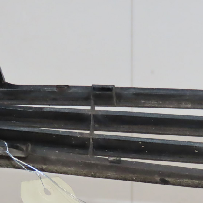 Calandre occasion  Ford FOCUS I Clipper (DNW) 1.6 16v (1999-2004)   1132680  3