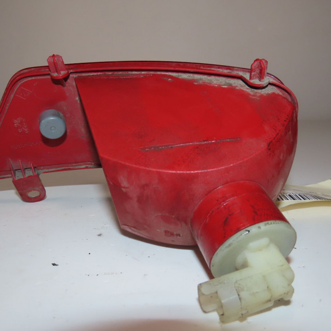 Feu brouillard arrière gauche occasion  Peugeot 3008 Monospace (0U_) 1.6 hdi (2009-2016) 5 portes   6350HG  3