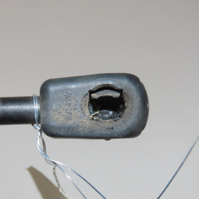 Verin droit hayon occasion  SEAT LEON III LEON III Phase 1 2012-10-01->-0001-11-30   5F4827550B  3