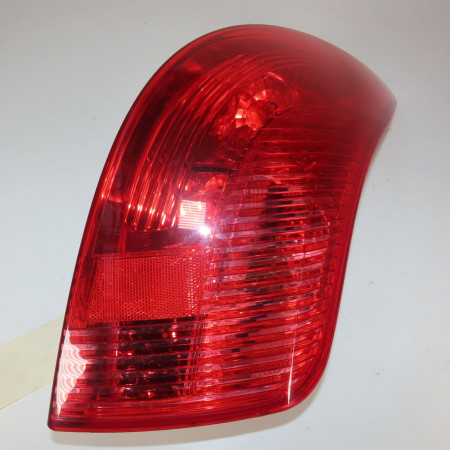 Feu arrière droit occasion  Peugeot 308 SW I (4E_, 4H_) 1.6 hdi (2009-2014)   6351FF 