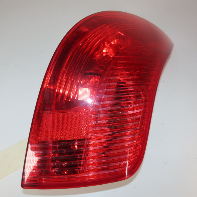 Feu arrière droit occasion  Peugeot 308 SW I (4E_, 4H_) 1.6 hdi (2009-2014)   6351FF  1
