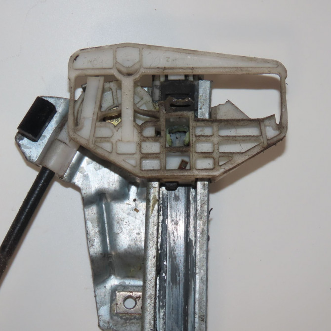 Mécanisme lève-glace avant gauche occasion  Peugeot PARTNER Camion plate-forme/Châssis (5_, G_) 1.9 d (1999-2008)   9221A4  3