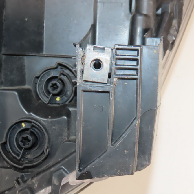 Phare droit occasion  Peugeot 3008 SUV (MC_, MR_, MJ_, M4_) 2.0 bluehdi 150 (mjahxh, mjahxv, mjahxg, mjahsh, mjahrh,... (2016-2020)   6206N9  5